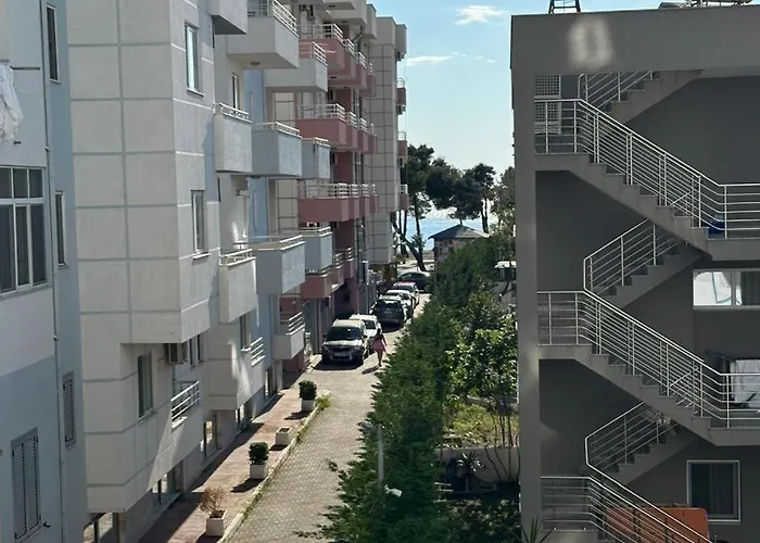 Lejdon Daily Apartamento Shëngjin